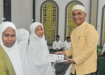 Perdana, Bupati Sarolangun Hurmin Dampingi  Gubernur Al Haris Safari Ramadhan